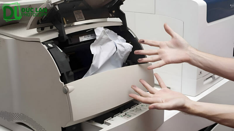 Sửa chữa các lỗi cơ khí (kẹt giấy liên tục, máy không kéo giấy)