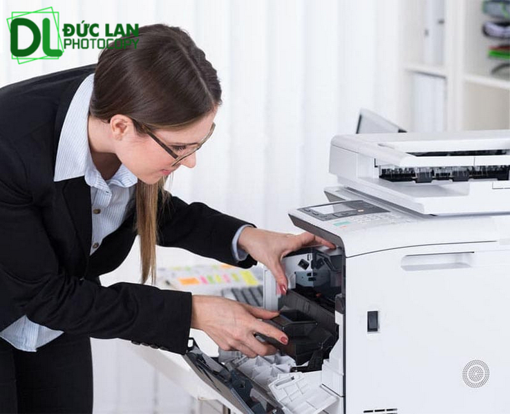 Nguyên nhân chính gây ra vệt đen và cách chẩn đoán