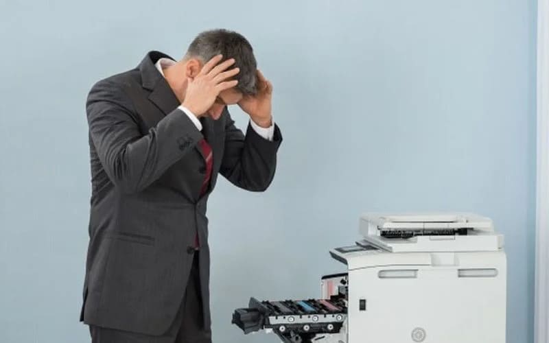 Nguyên nhân máy photocopy có mùi khét thường gặp