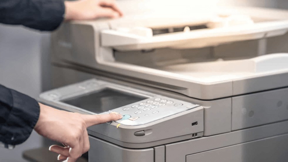 Ưu điểm và nhược điểm của thuê máy photocopy khi mở tiệm